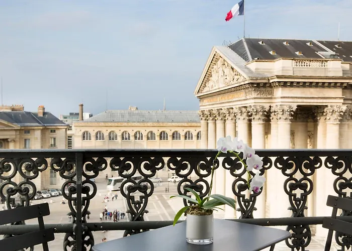 Hôtel Les Dames du Panthéon Parigi